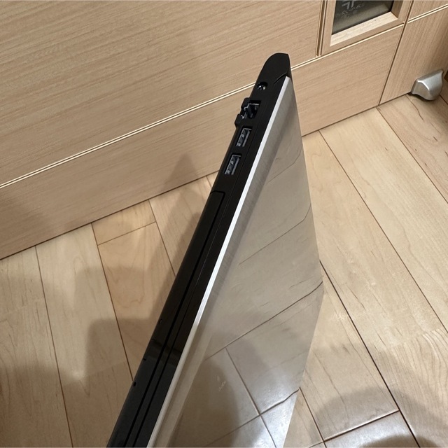 東芝 dynabook T67/TG 17.3インチ フルHD SSD