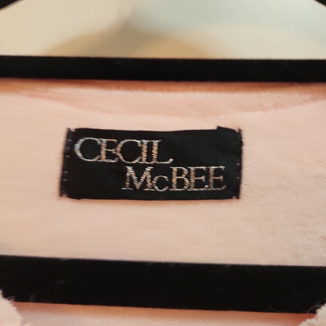 CECIL McBEE(セシルマクビー)のCECIL McBEE　ピンク　カーディガンM レディースのトップス(カーディガン)の商品写真