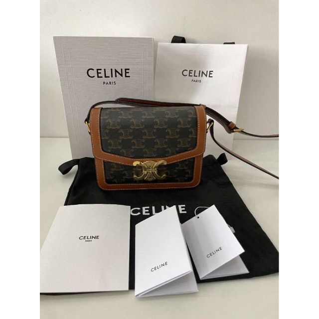 好評 celine 美品 ティーントリオンフキャンバス バッグ セリーヌ CELINE - ショルダーバッグ 好評 celine 美品 ティーントリオンフキャンバス バッグ セリーヌ CELINE - ショルダーバッグ