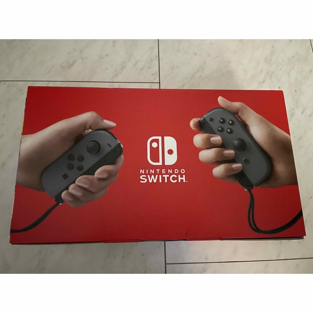 新品　未使用　Nintendo Switch 本体　グレー