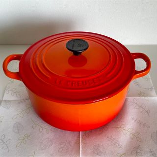 ルクルーゼ(LE CREUSET)の【お値下げ】ル・クルーゼ　ココットロンド 22 オレンジ(鍋/フライパン)