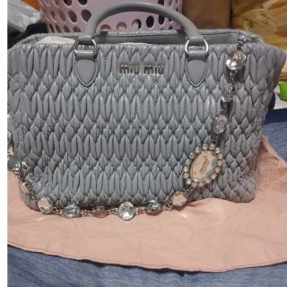 ミュウミュウ クリスタル(グレー/灰色系)の通販 27点 | miumiuを買う