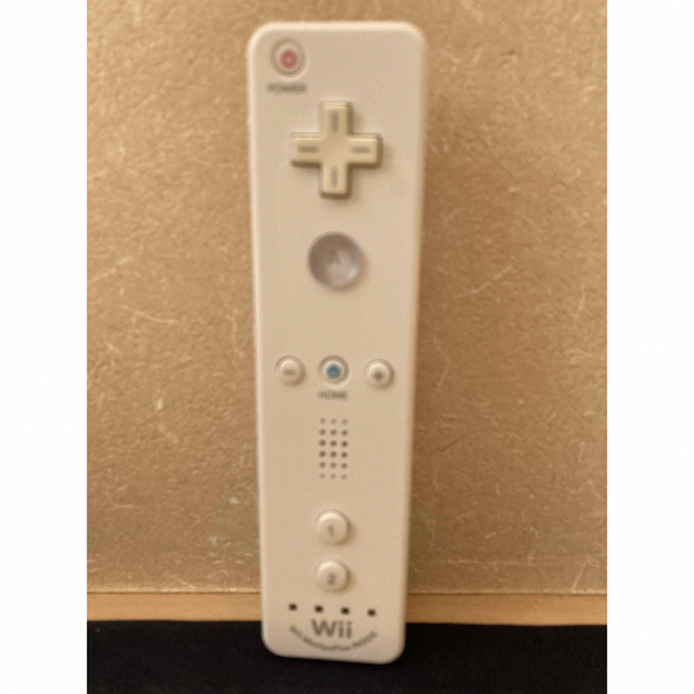 Wii本体、リモコン、ソフト2本セット