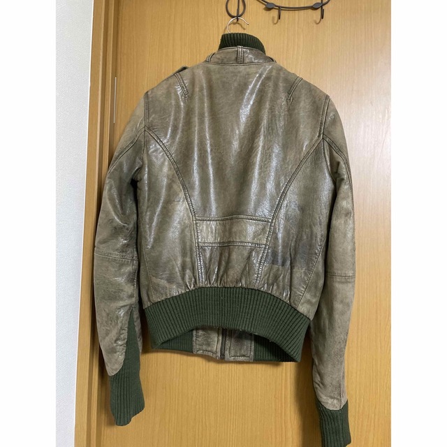 羊革 レザージャケット ライダースジャケット カーキ色