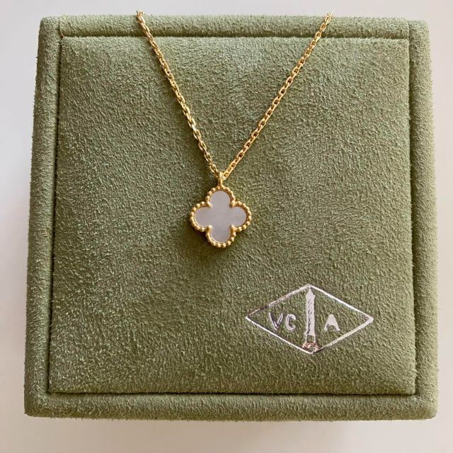 今年も話題の Cleef Van & ヴァンクリーフ&アーペル スウィート ...