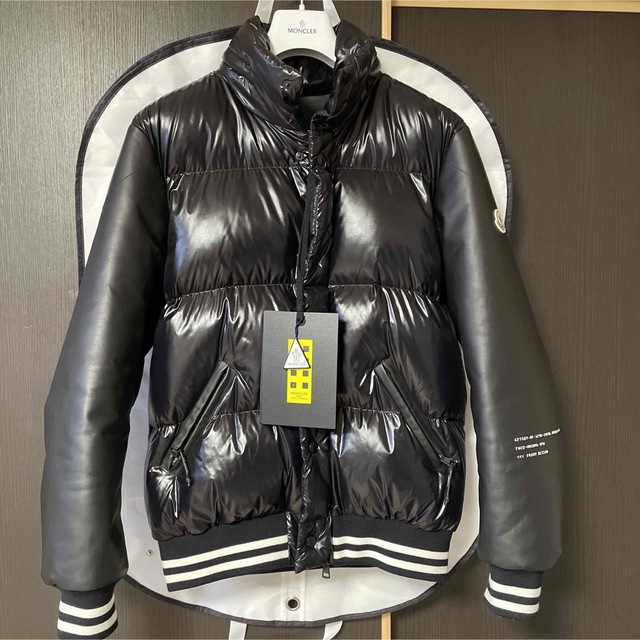 セール 登場から人気沸騰 MONCLER - モンクレール スタジャン ダウンジャケットQUINLAN ダウンジャケット セール 登場から人気沸騰 MONCLER - モンクレール スタジャン ダウンジャケットQUINLAN ダウンジャケット