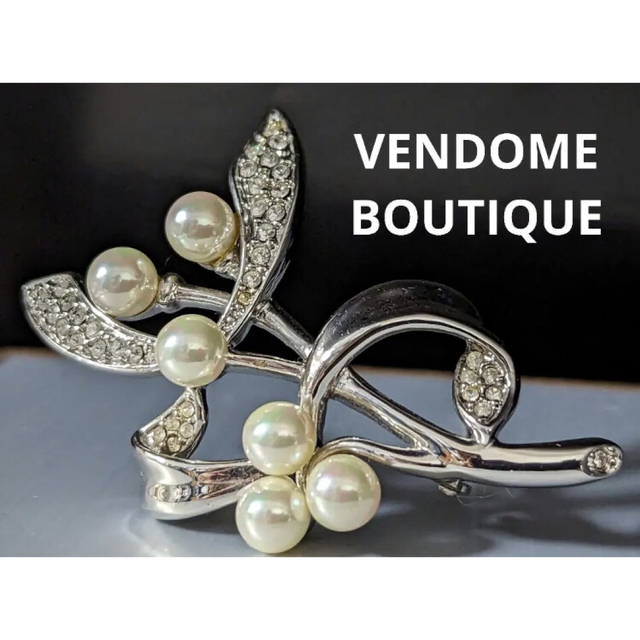 VENDOME BOUTIQUE silverブローチとイヤリング2点セット