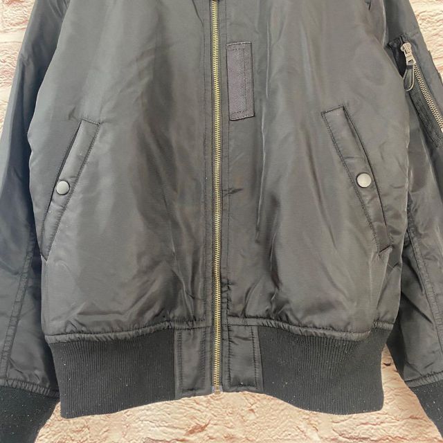GU(ジーユー)のGU MA1 ブルゾン メンズ　レディース　[ M ] メンズのジャケット/アウター(ブルゾン)の商品写真