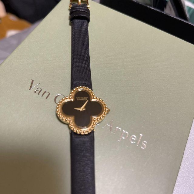 【メール便送料無料対応可】 新品 Jamie ブラック 配色ボアフーディー エーエヌケー その他 【メール便送料無料対応可】 新品 Jamie ブラック 配色ボアフーディー エーエヌケー その他