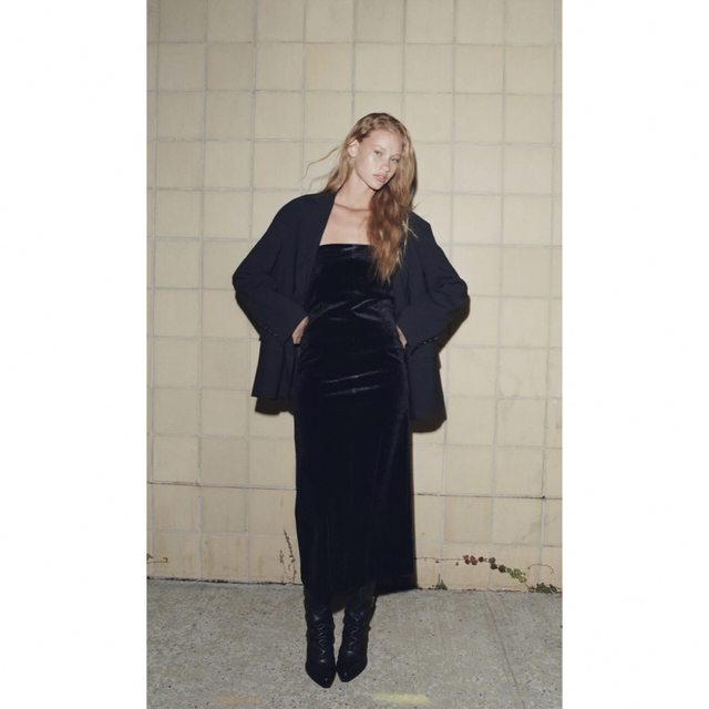 ZARA - 新品 今季 ZARA リミテッドエディション ベルベット ZARA - 新品 今季 ZARA リミテッドエディション ベルベット