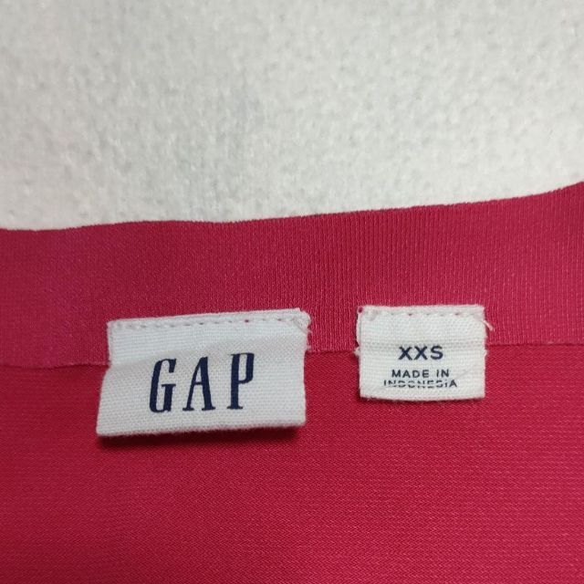 GAP(ギャップ)のGAP　ギャップ　(XXS)　タンクトップ　ショッキングピンク レディースのトップス(タンクトップ)の商品写真