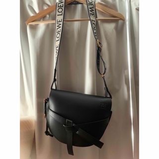 ロエベパズルスモールバック定価32万????ほぼ新品✨LOEWE
