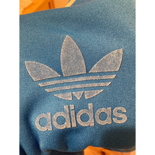 adidas(アディダス)のadidasパーカー メンズのトップス(ジャージ)の商品写真