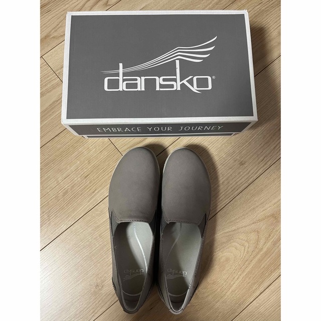 《未使用》ダンスコ dansko スリッポン  GY靴/シューズ