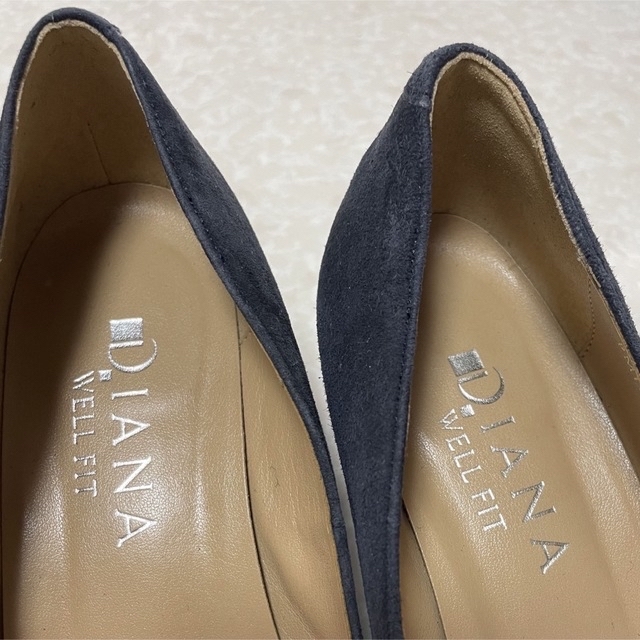 DIANA(ダイアナ)のDIANA ダイアナ♡パンプス 紺色 レディースの靴/シューズ(ハイヒール/パンプス)の商品写真