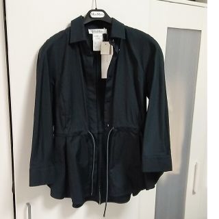 マックスマーラ(Max Mara)のマックマーラー白タグ新品未使用品のジャケットブラウスです✨値下げ‼️(シャツ/ブラウス(長袖/七分))