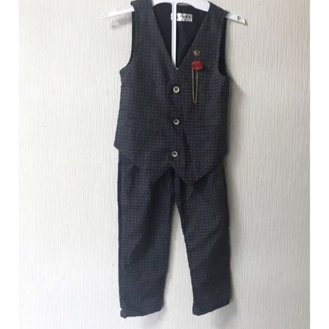 男の子♡110♡オシャレスーツ フォーマル 美品☆ キッズ/ベビー/マタニティのキッズ服男の子用(90cm~)(ドレス/フォーマル)の商品写真