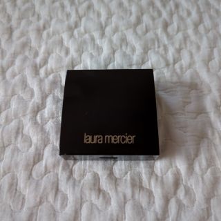 ローラメルシエ(laura mercier)のローラメルシエ　シークレットブラーリングパウダー　フォーアンダーアイズ(その他)