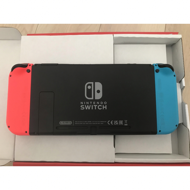 新型 Nintendo Switch 本体 ネオンブルー 美品