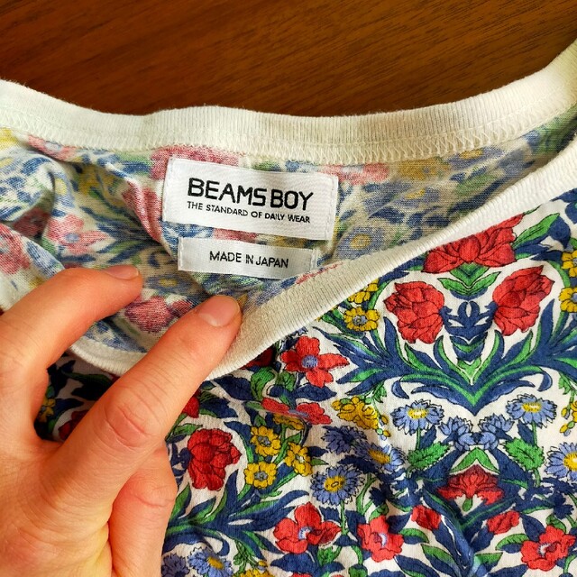 BEAMS BOY(ビームスボーイ)のBEAMS BOY　花柄ロンＴ レディースのトップス(カットソー(長袖/七分))の商品写真