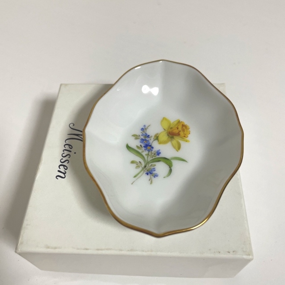 MEISSEN - Meissenマイセン・小物入れ・二つ花・箱入り・８cm×６cmの