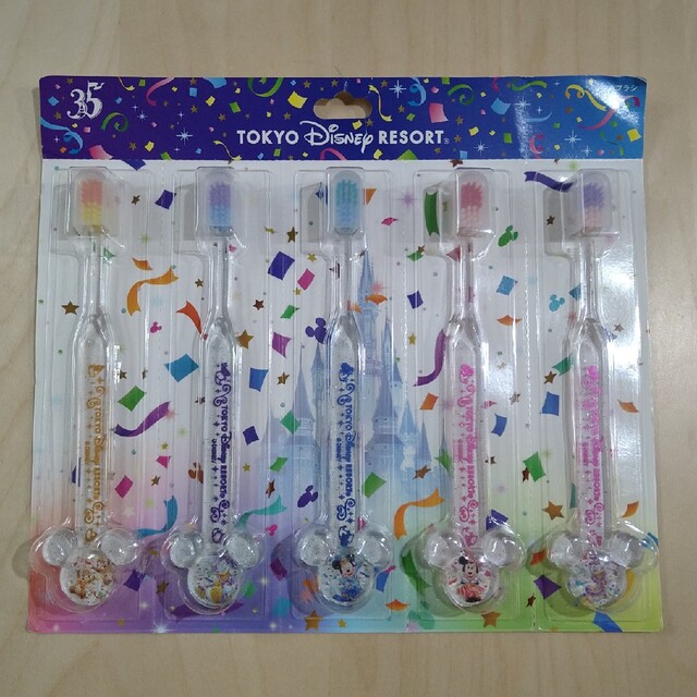 Disney(ディズニー)のTOKYO DISNEY RESORT 歯ブラシ ５本 SET エンタメ/ホビーのおもちゃ/ぬいぐるみ(キャラクターグッズ)の商品写真