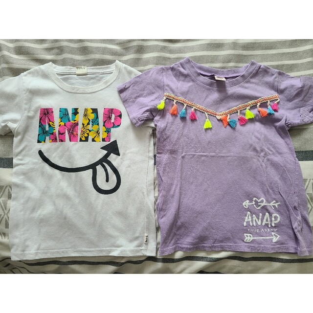 ANAP(アナップ)のANAP アナップ Tシャツ 120cm 2枚まとめ売り キッズ/ベビー/マタニティのキッズ服女の子用(90cm~)(Tシャツ/カットソー)の商品写真