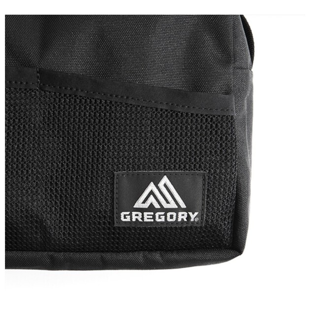 Gregory(グレゴリー)のＧＲＥＧＯＲＹ　ＳＨＯＵＬＤＥＲ　ＢＡＧ　ＢＯＯＫ　ＤＡＲＫ　ＢＬＡＣＫ　ｖｅｒ エンタメ/ホビーの本(ファッション/美容)の商品写真