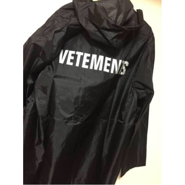 ■ヴェトモン VETEMENTS 16SS レインコート■ メンズのファッション小物(レインコート)の商品写真