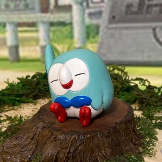 任天堂 - ポケモン フィギュア モンコレ 色違いリペイント モクローの ...