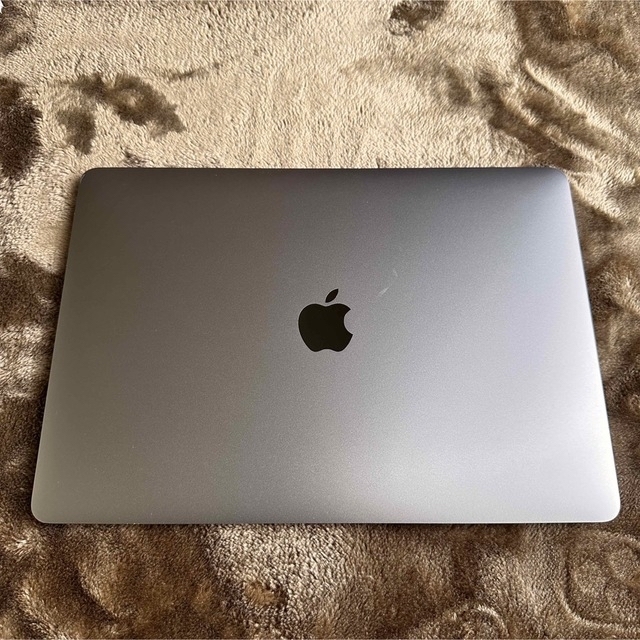 Apple MacBookAir 2019 256GB 本体　箱付き　付属品付き