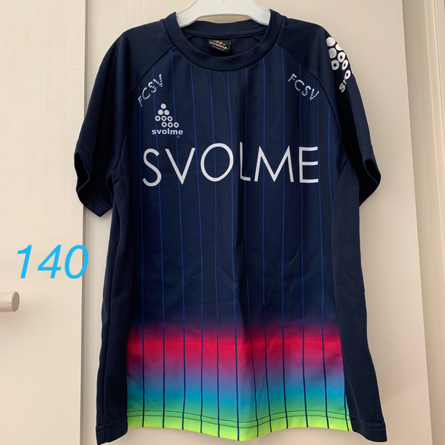 Svolme(スボルメ)のamorous様  SVOLNE スボルメウエアー　サッカー　スポーツ140 スポーツ/アウトドアのサッカー/フットサル(ウェア)の商品写真