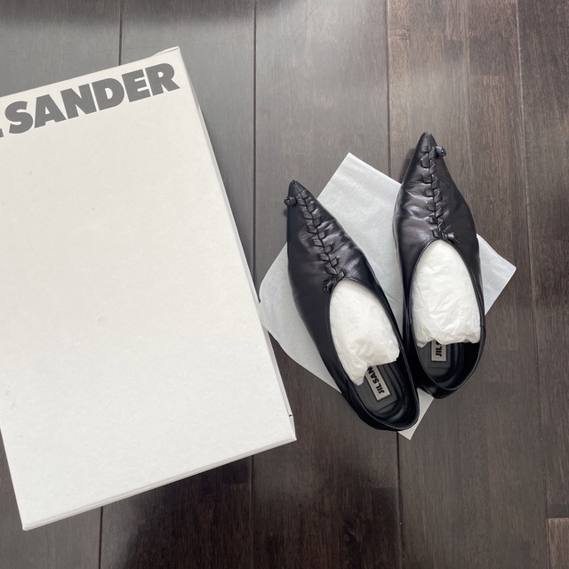 Jil Sander(ジルサンダー)のJILSANDER ポインテッドトゥバレエシューズ 37 レディースの靴/シューズ(バレエシューズ)の商品写真