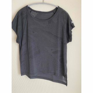 リーボック(Reebok)のリーボック  レディース　Tシャツ　(ウェア)