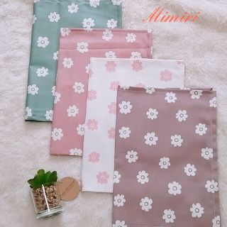 ランチマット　花柄　25×35(外出用品)