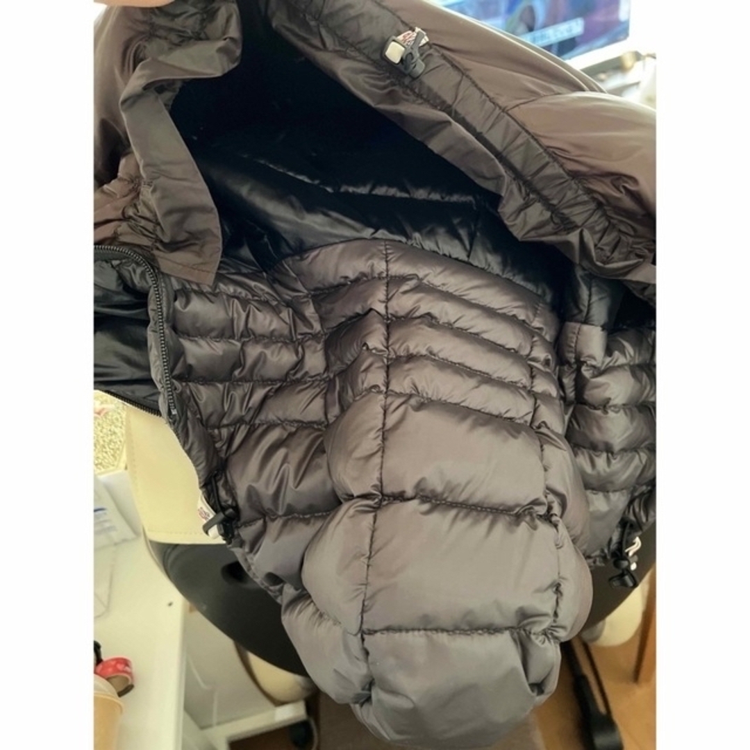 MONCLER(モンクレール)のMONCLER GRENOBLE ダウンジャケット レディースのジャケット/アウター(ダウンジャケット)の商品写真