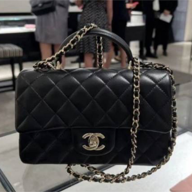 愛用 CHANEL - 入手困難 新作 シャネル トップハンドル ミニフラップ