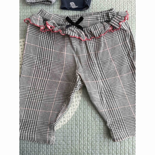 babyGAP(ベビーギャップ)の60cm〜70cm ズボン3本セット キッズ/ベビー/マタニティのベビー服(~85cm)(パンツ)の商品写真