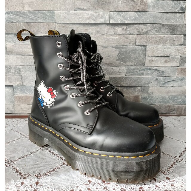 ドクターマーチン　ハローキティ　UK7 Dr.Martens　60th