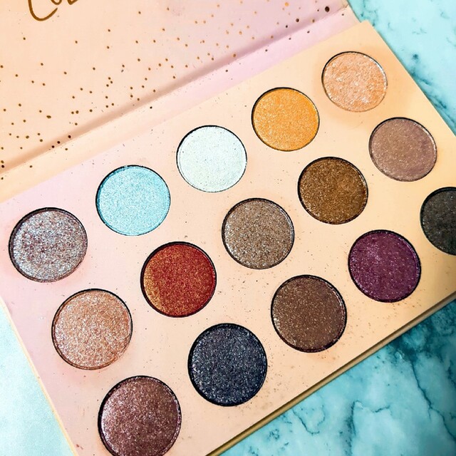 colourpop(カラーポップ)のカラーポップアイシャドウ GOLDEN STATE OF MIND 万能カラー コスメ/美容のベースメイク/化粧品(アイシャドウ)の商品写真