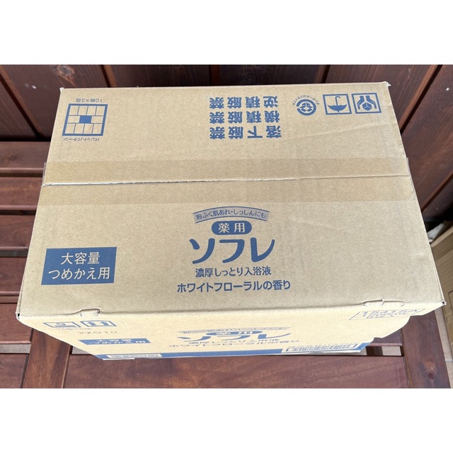 【送料無料】薬用ソフレ スキンケア入浴液 大容量 1200ml  × 6袋 4