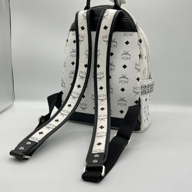✨美品✨ MCM エムシーエム ヴィセトス リュックサック スタッズ