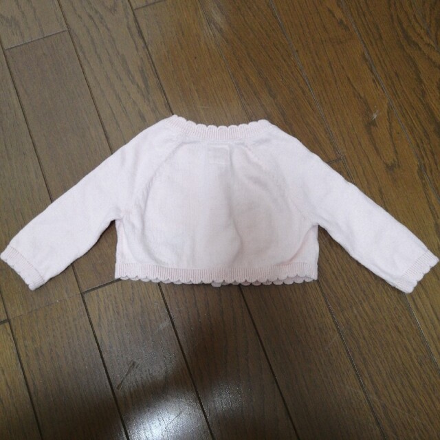 babyGAP(ベビーギャップ)の美品 GAP ベビー カーディガン キッズ/ベビー/マタニティのベビー服(~85cm)(カーディガン/ボレロ)の商品写真