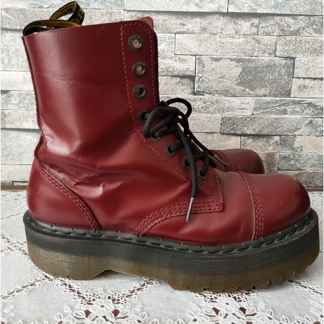 ドクターマーチン　Dr.Martens　UK7 3