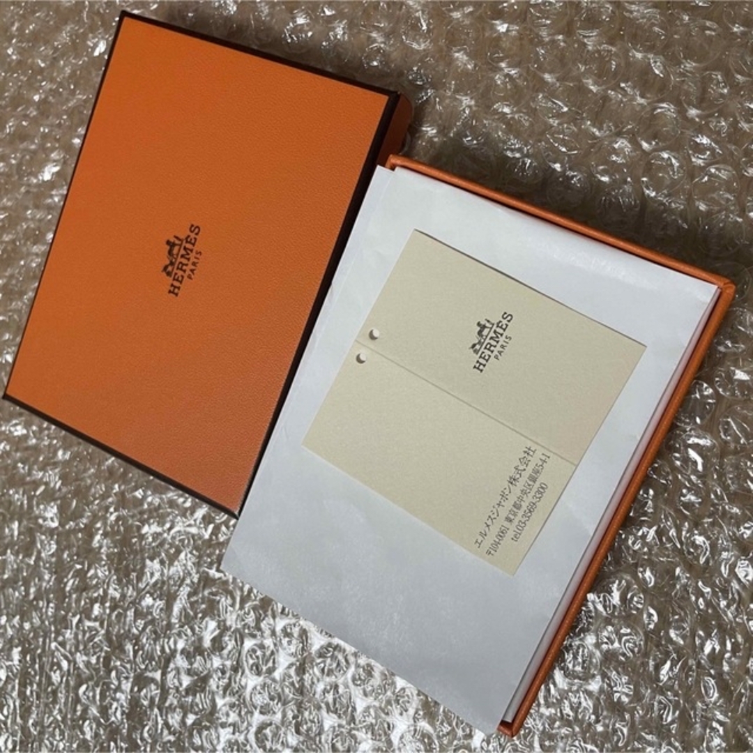 Hermes(エルメス)のHERMES エルメス カードケース Hセリエ エトゥープ 新品 未使用 レディースのファッション小物(名刺入れ/定期入れ)の商品写真