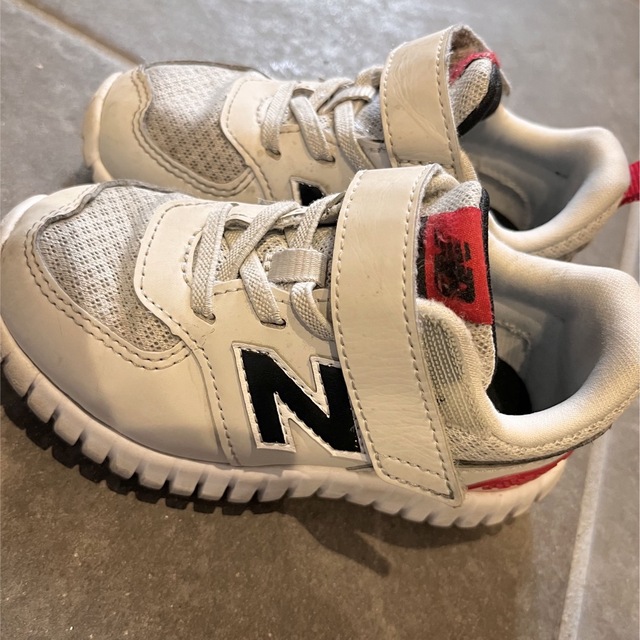 New Balance(ニューバランス)のNB IV57FSE 14.5cm ニューバランス キッズ/ベビー/マタニティのベビー靴/シューズ(~14cm)(スニーカー)の商品写真