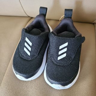 アディダス(adidas)のadidas　スニーカー(スニーカー)