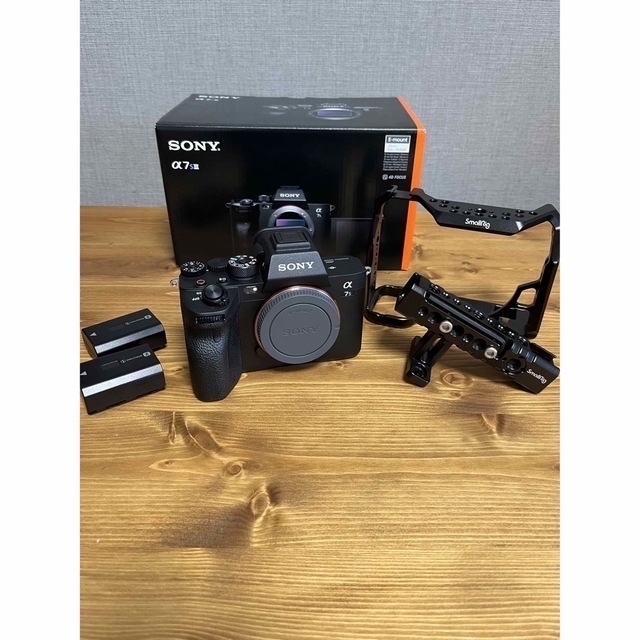 SONY(ソニー)のsony a7siii  美品  ILCE-7SM3 最終値下げ スマホ/家電/カメラのカメラ(ミラーレス一眼)の商品写真