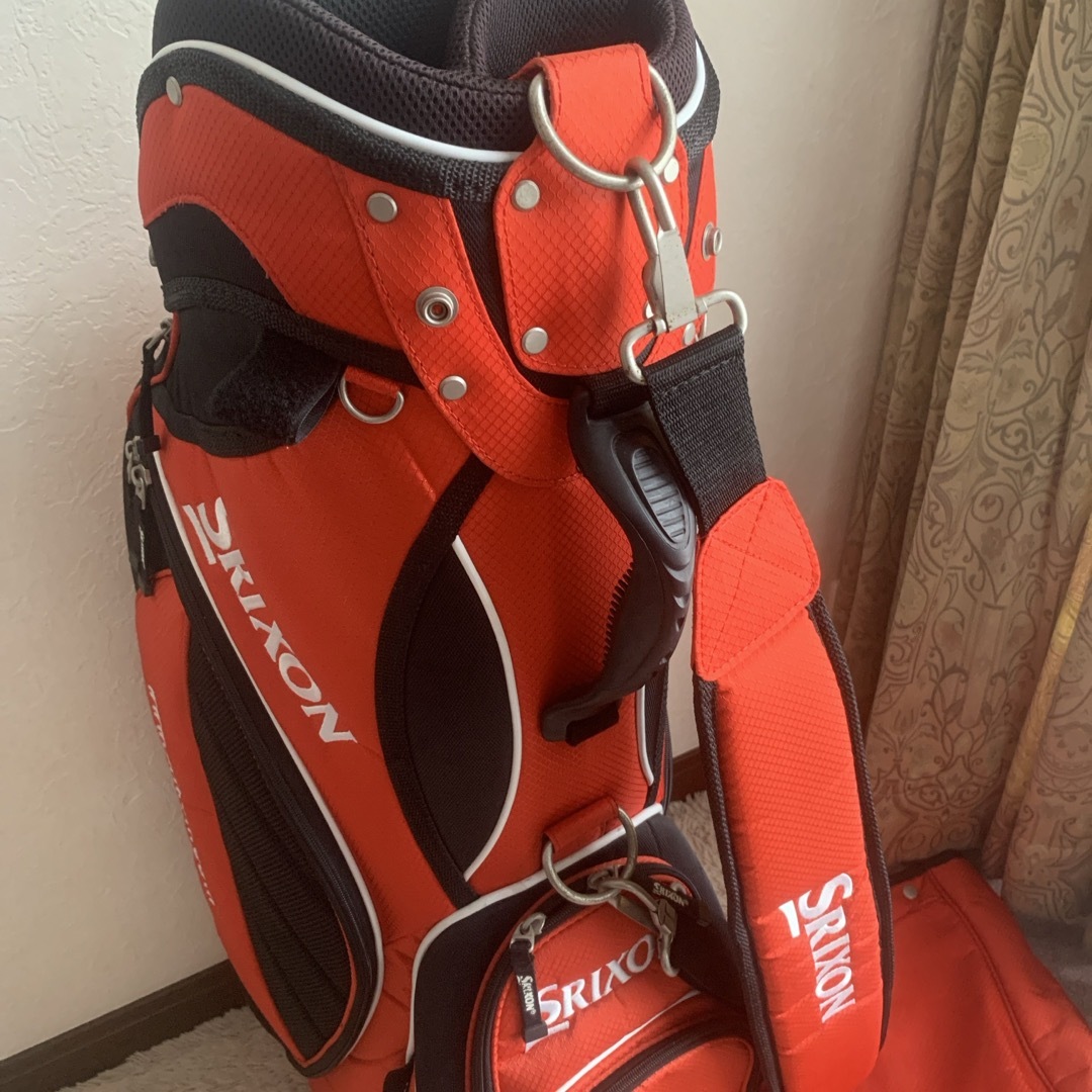 カッコ良い⛳️格安多機能キャディバッグ ❗️RED SRIXON 3