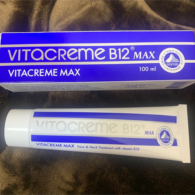 【新品未使用】VITACREAM B12 MAX100ml コスメ/美容のスキンケア/基礎化粧品(フェイスクリーム)の商品写真